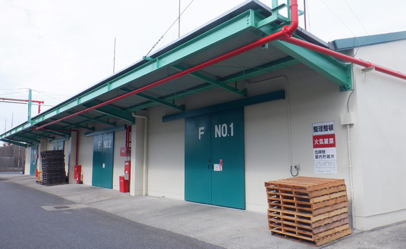（株）ガスケミカル物流西日本 F倉庫屋根及び外壁改修工事